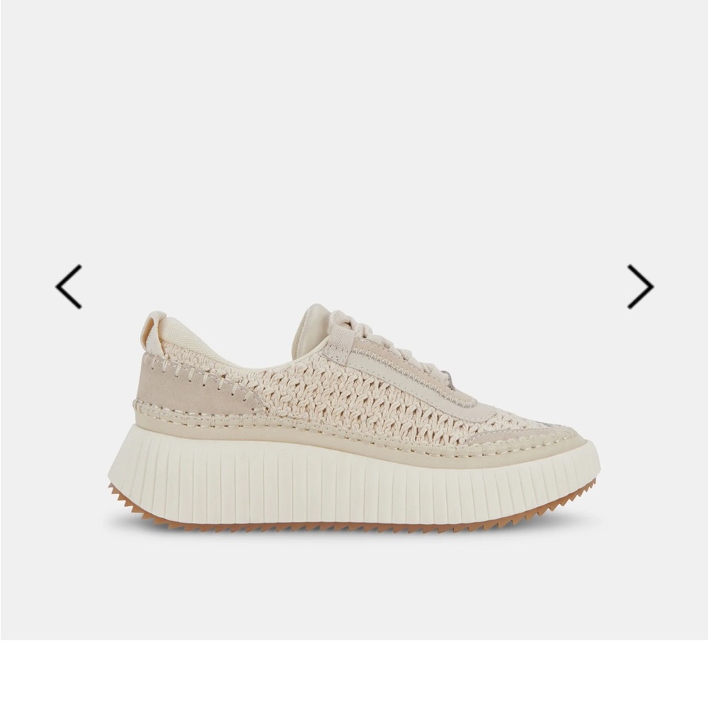 Dolce Vita Dolan sneaker